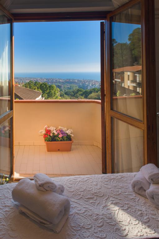 Villa Mareluna - Sea View And Garden 살레르노 외부 사진